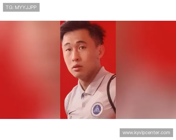 戴伟浚：上海球迷太热情了，但是越多人质疑我，我就越兴奋